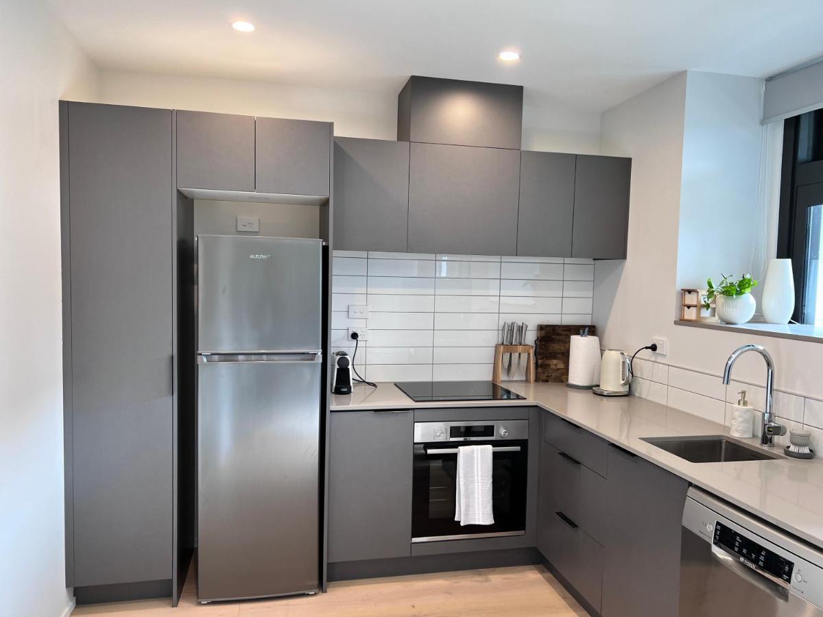 3 Bedroom Apartment In Newmarket Окленд Экстерьер фото
